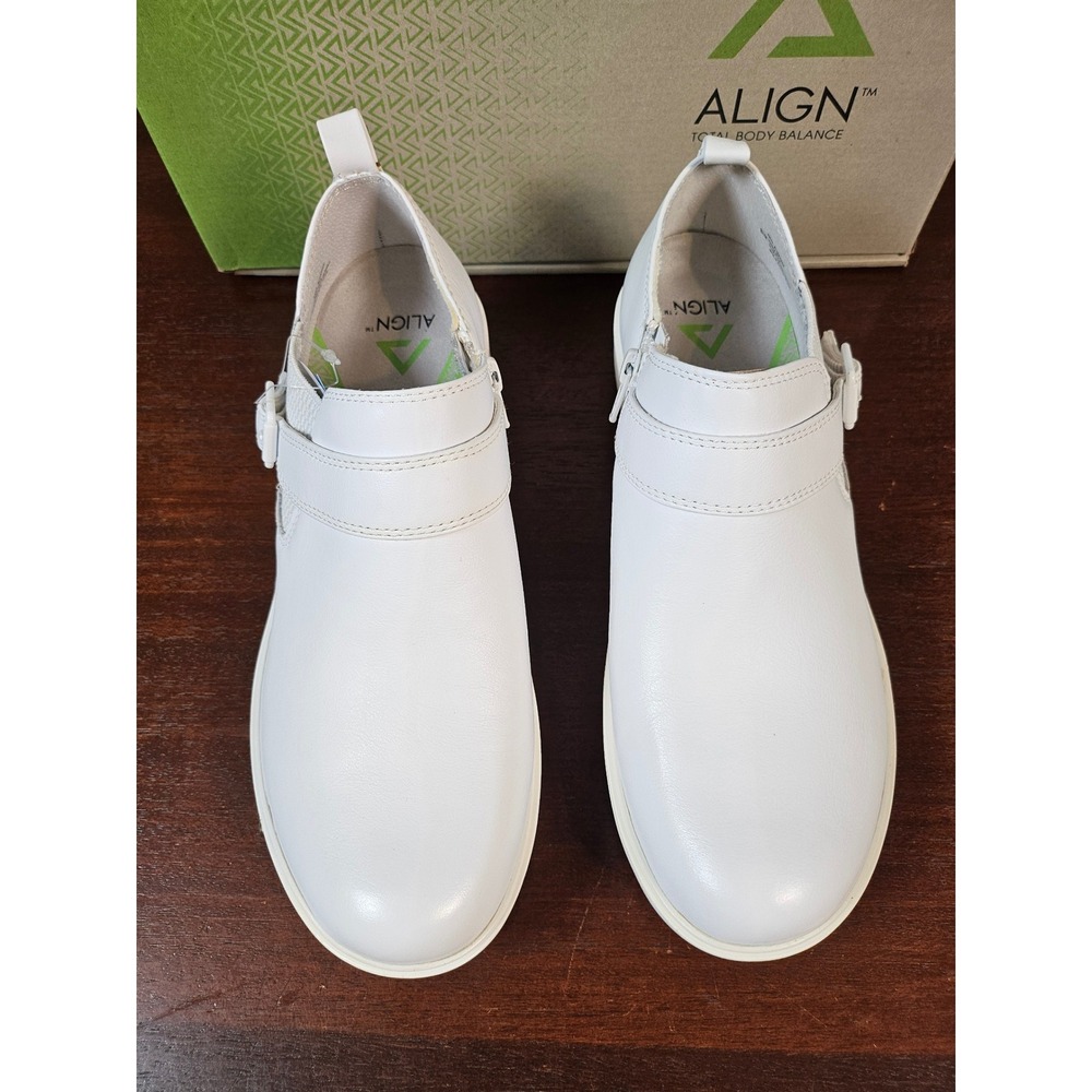 Align Velocity Nursing Shoes Womens 8.5 White New Slip Resistant Clogs Zipper